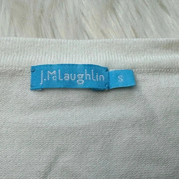 J. McLaughlin white 3/4 Sleevs Sweater with Braided Gold Necklace - Picture 5 of 5